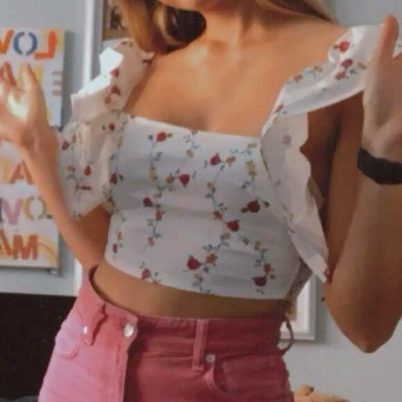 NEW Zara Crop top with Flutter Sleeves, Size M - Picture 11 of 16